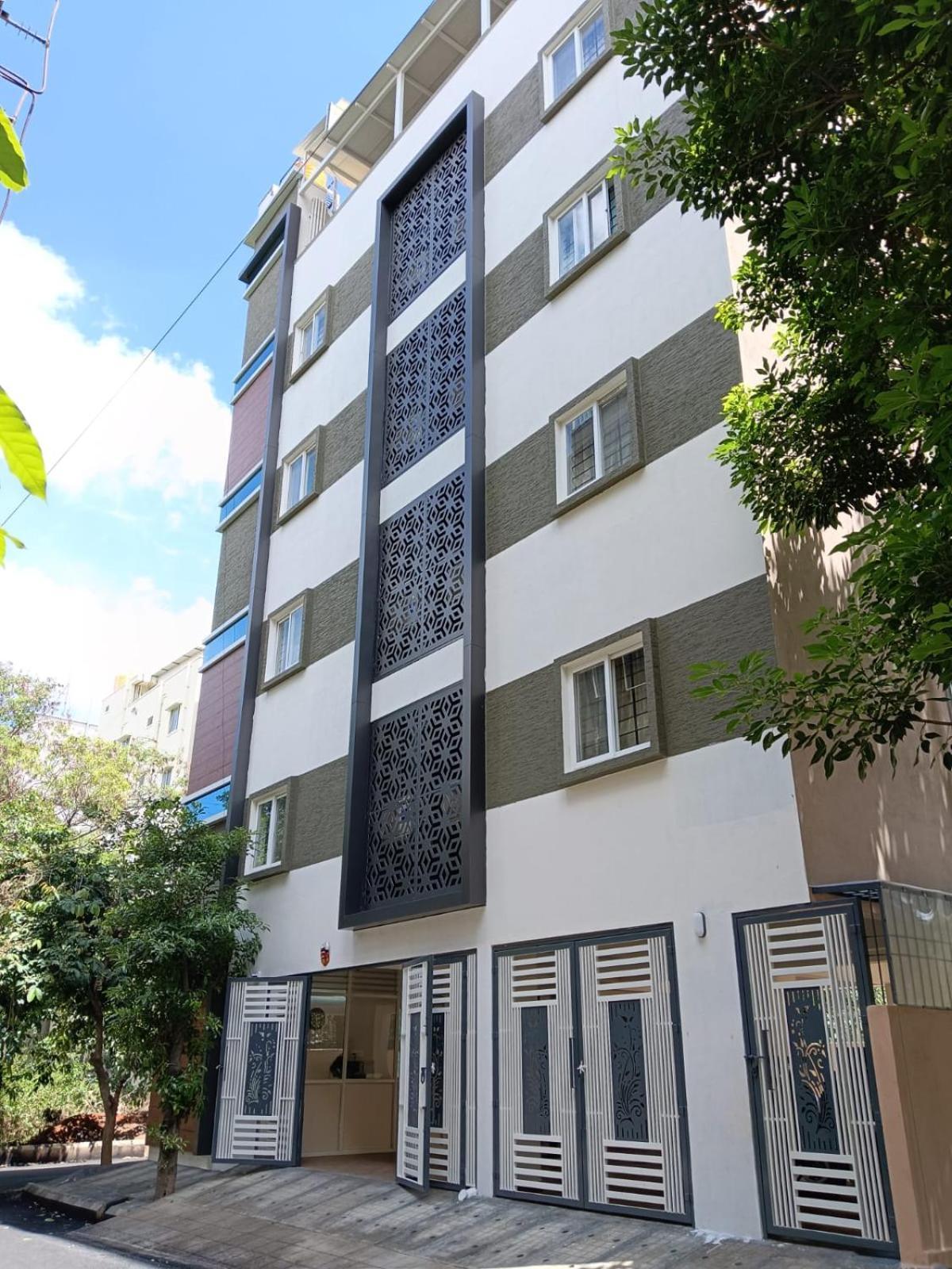 Krishna Inn Bangalore Ngoại thất bức ảnh